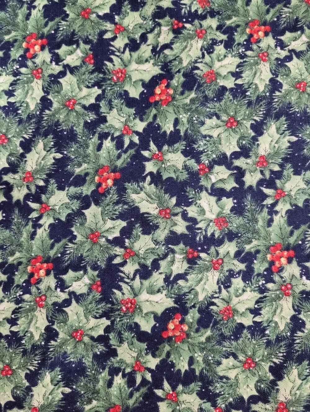 Winter Hollow Susan Winget Sewing Fabric Holly Print (0995)
